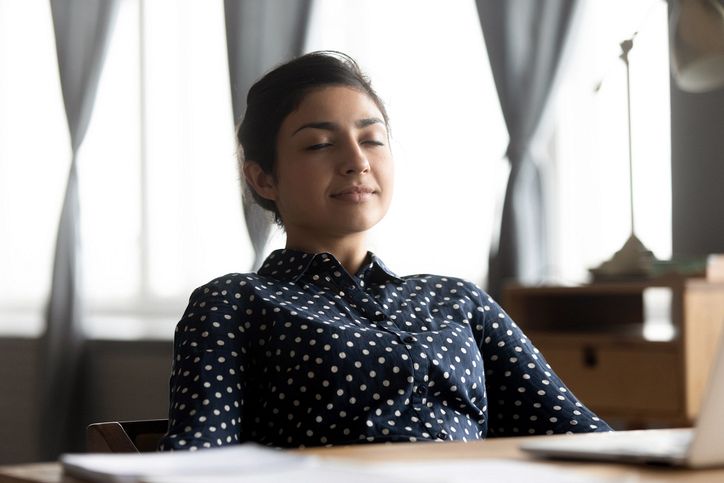 How Mindfulness Can Improve Focus and Productivity at Work 